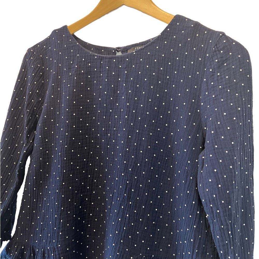 Navy Polka Dot Ruffle Bottom 3/4 SleeveScoop Neck Top S/M - Picture 2 of 8